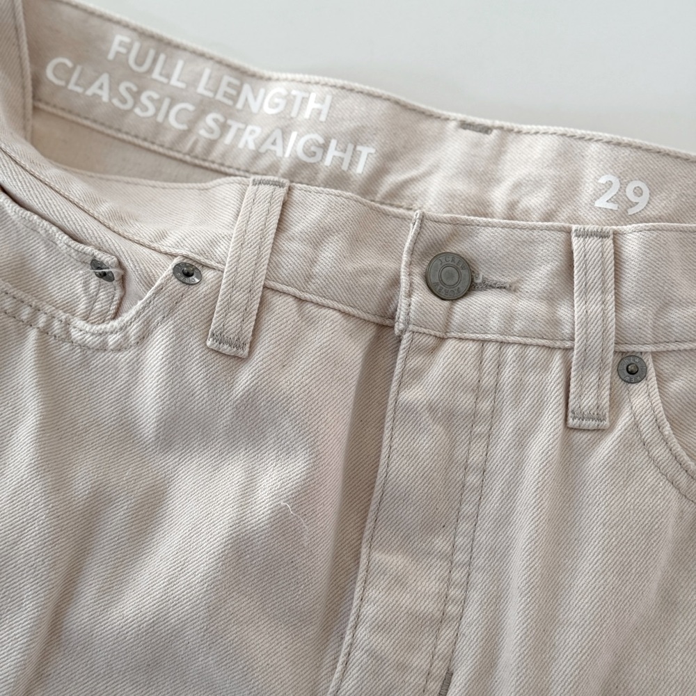 Banana Republic High Waist Split Wide Leg Jean
Size 29 - Picture 2 of 6